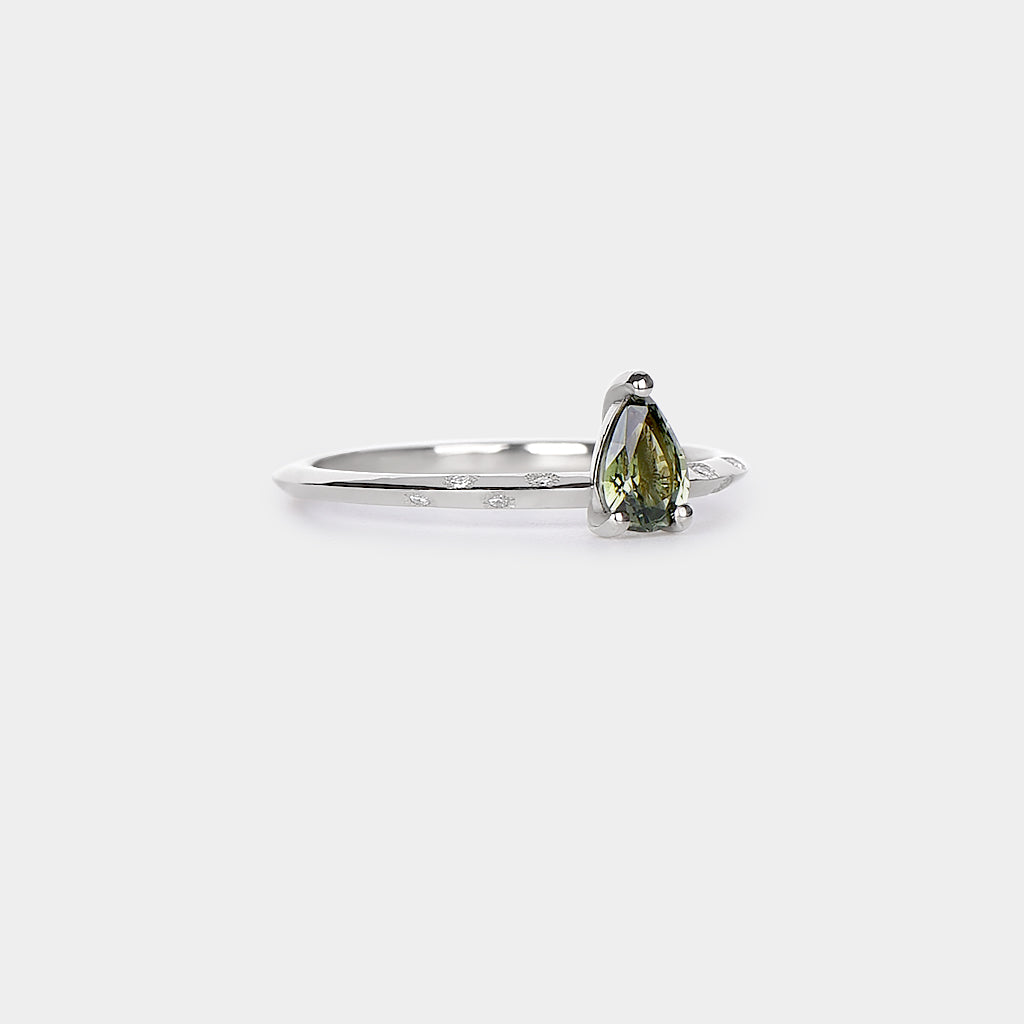 Rhyme sapphire ring - 0.54ct pear sapphire
