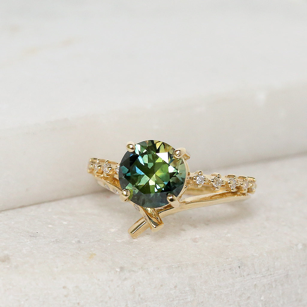 Promise engagement ring - 2.38ct round natural sapphire