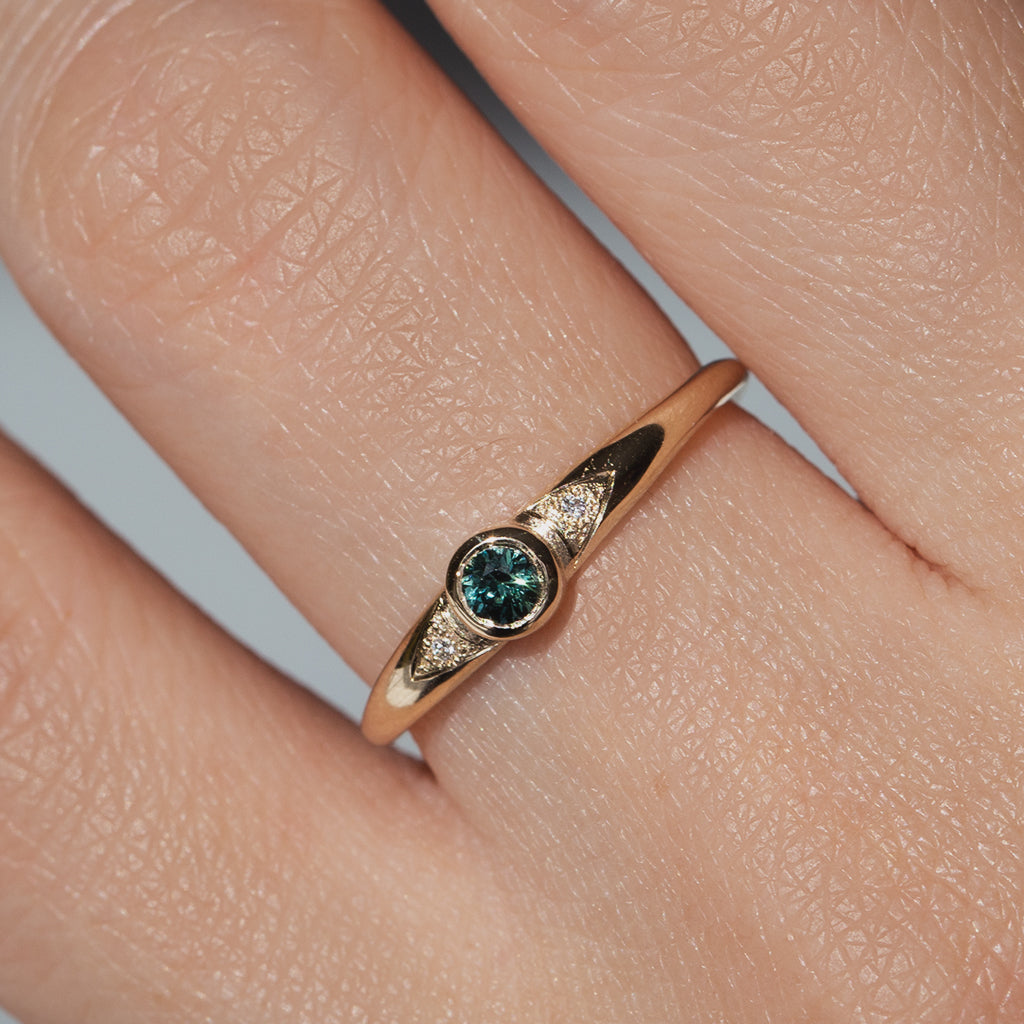 Teal Sapphire Ring, 9k Gold Teal Sapphire Ring, Australian Sapphire Jewelry, Teal Sapphire and Diamond Ring, 9k Gold Gemstone Jewelry.