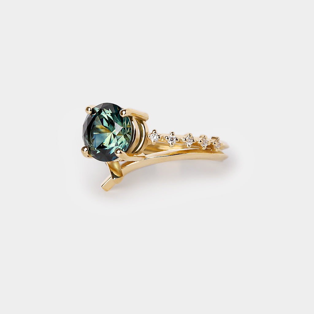 Promise engagement ring - 2.38ct round natural sapphire