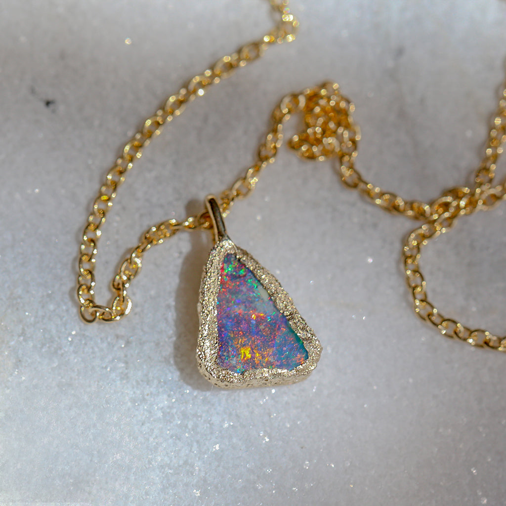 Meteorites bezel boulder opal Necklace 2