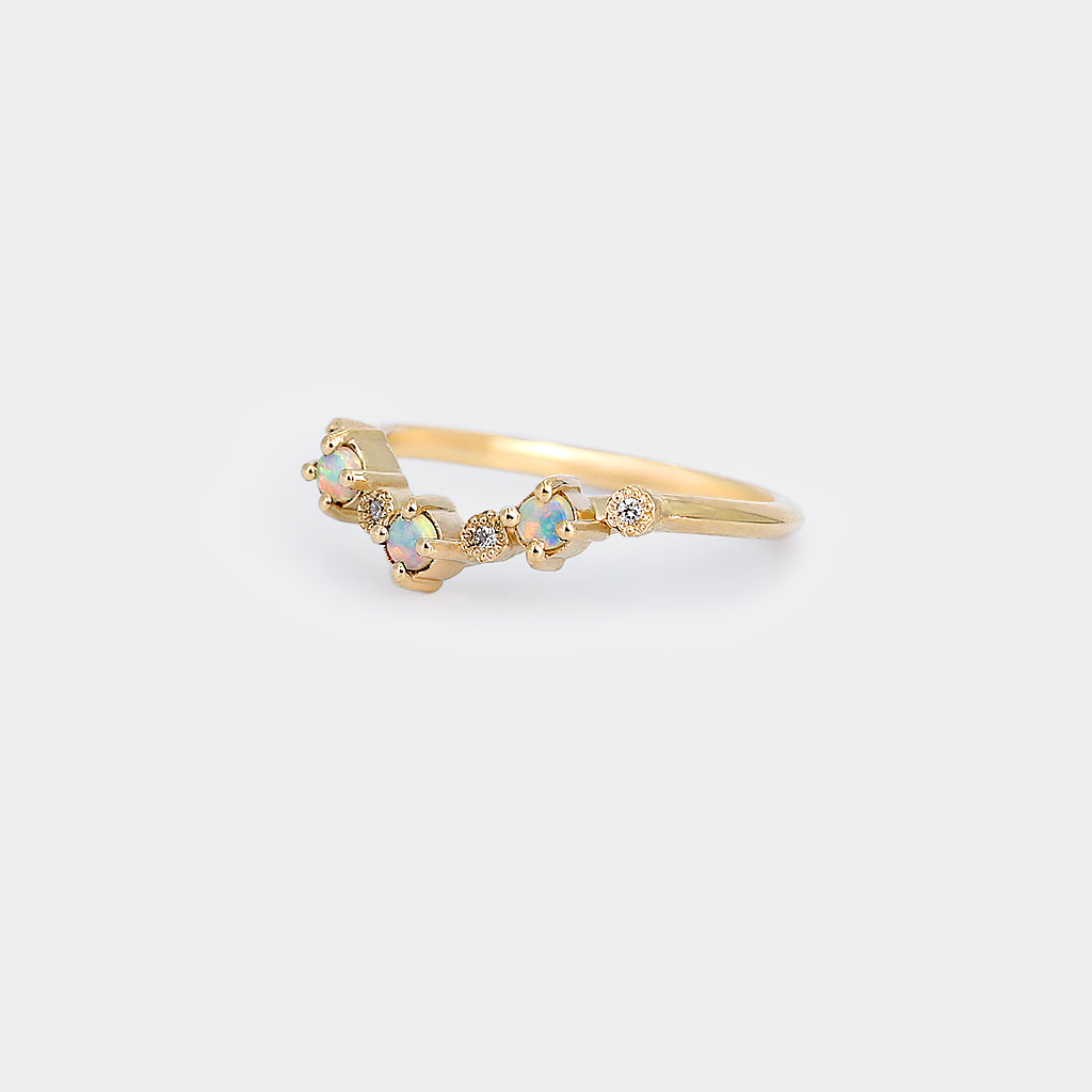 Harmony Wavy Band - opal