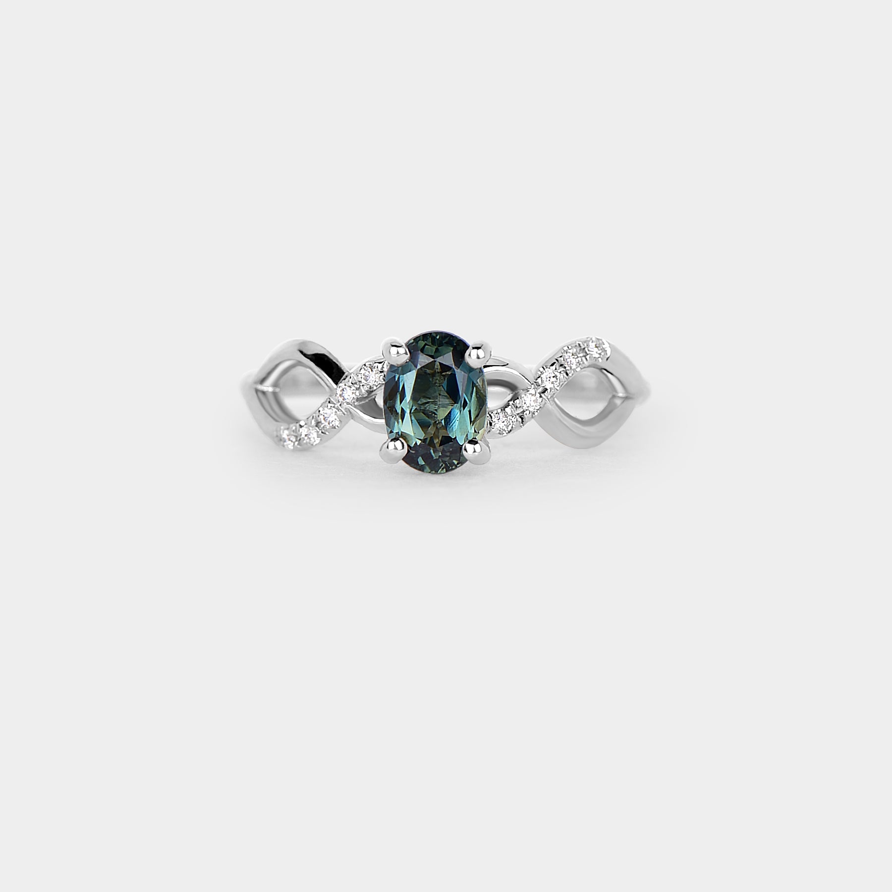 Infinity sapphire ring - 1.02ct oval sapphire