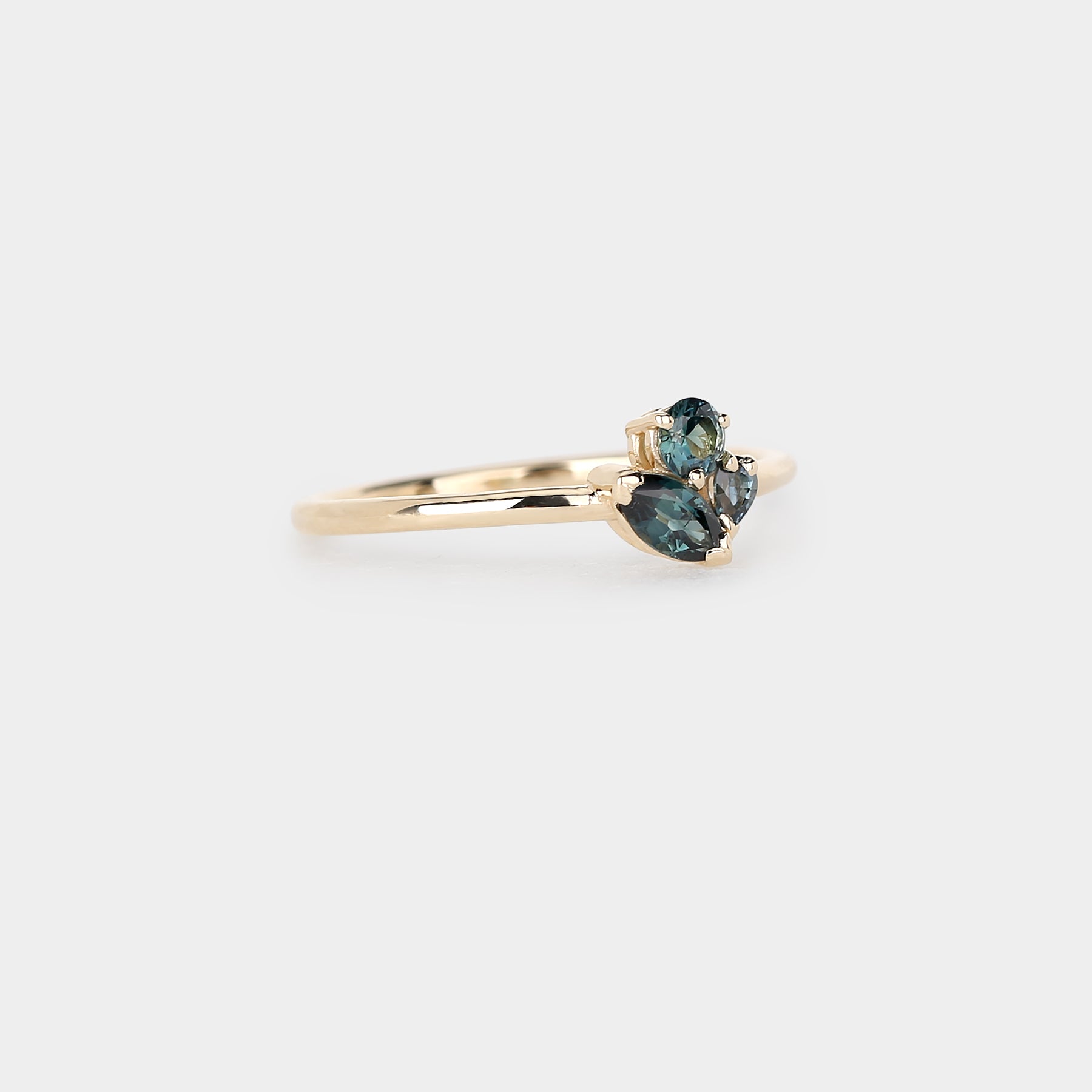 Sapphire petal cluster ring