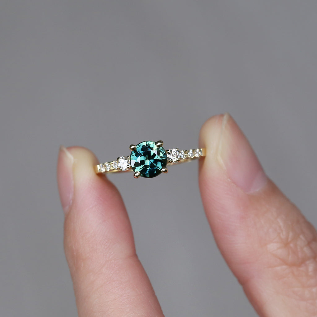 Sapphire trilogy ring - 1.25ct round sapphire