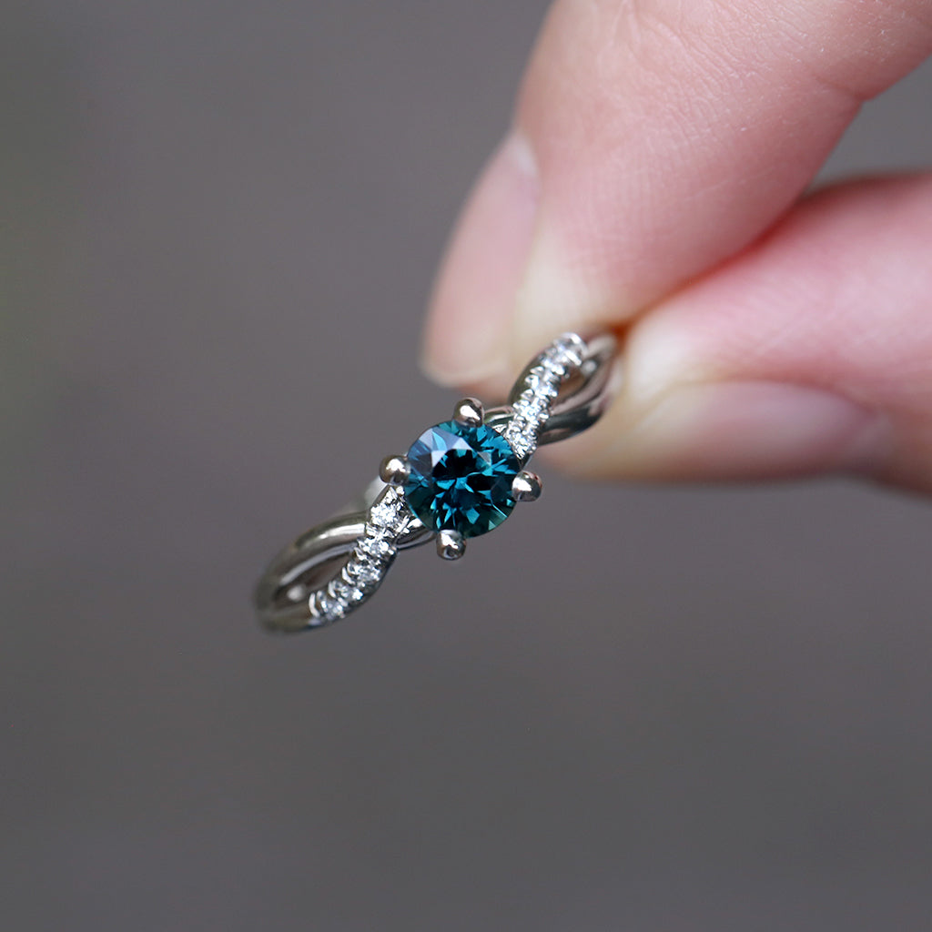Infinity - Natural Sapphire Ring