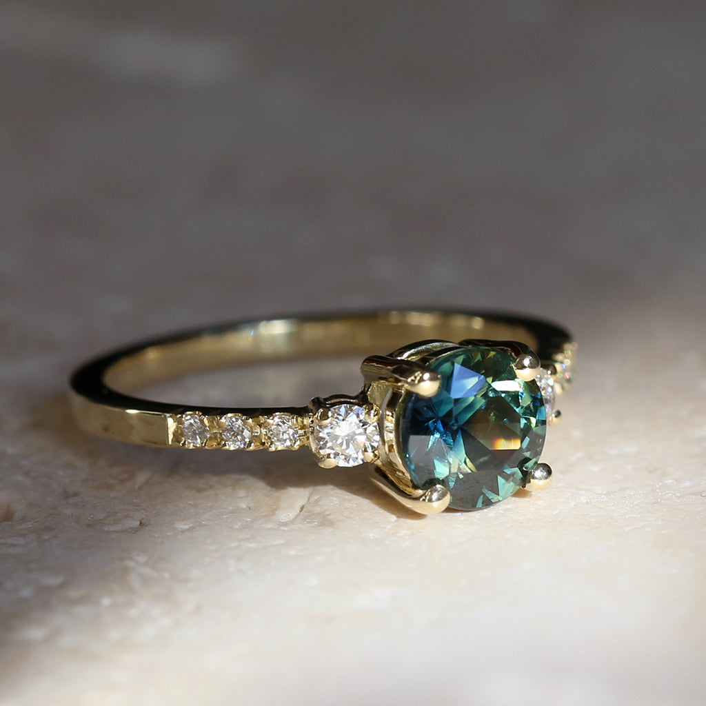 Sapphire trilogy ring - 1.25ct round sapphire
