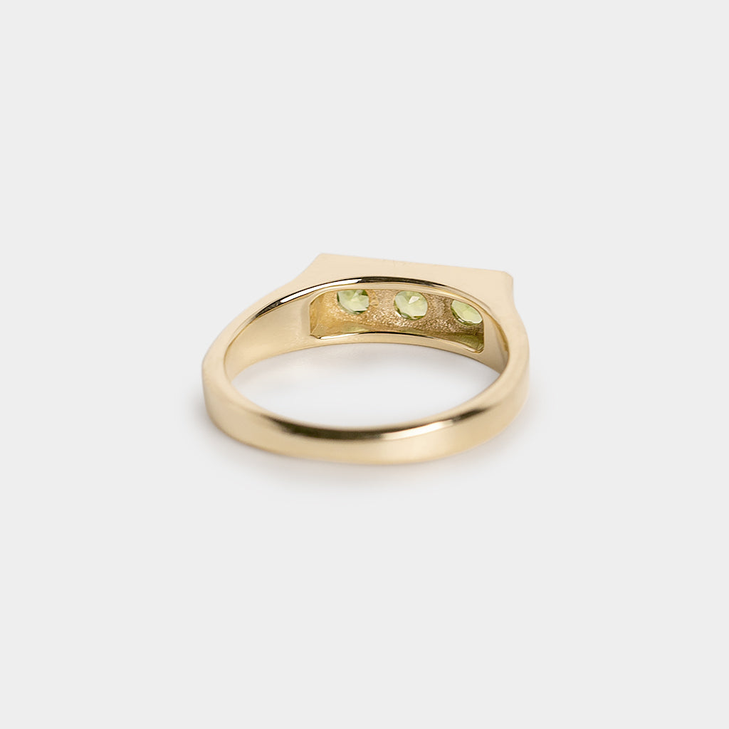 Textured bar signet ring