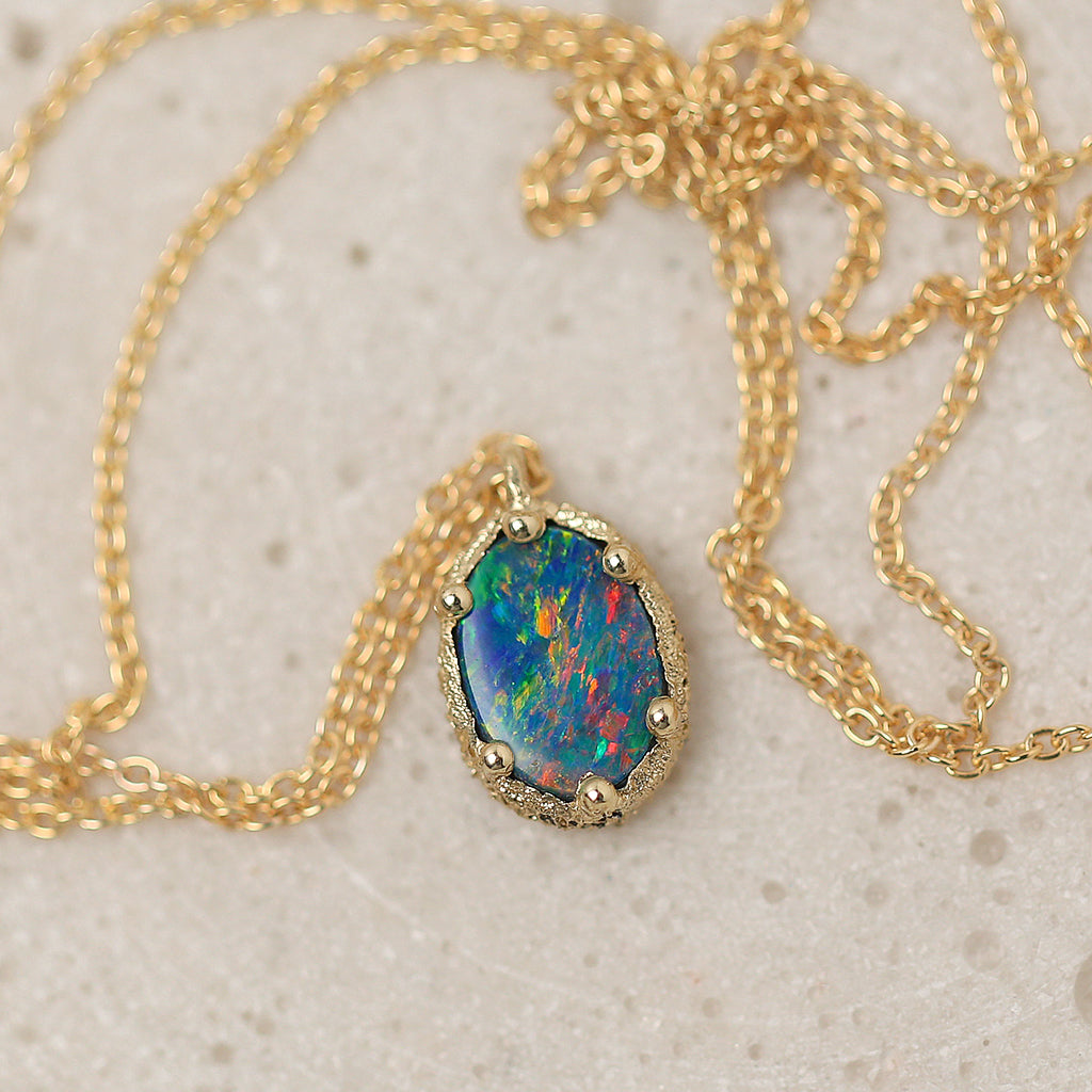Meteorites opal doublet Necklace 1
