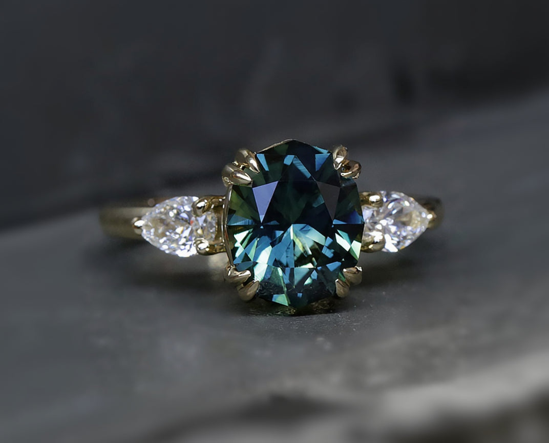 Australian sapphire trilogy ring- james&irisa bespoke