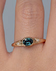 Teal Sapphire Ring, 9k Gold Sapphire Ring, Diamond Arrow Ring, Teal Sapphire Jewelry, 9k Gold Gemstone Jewelry.