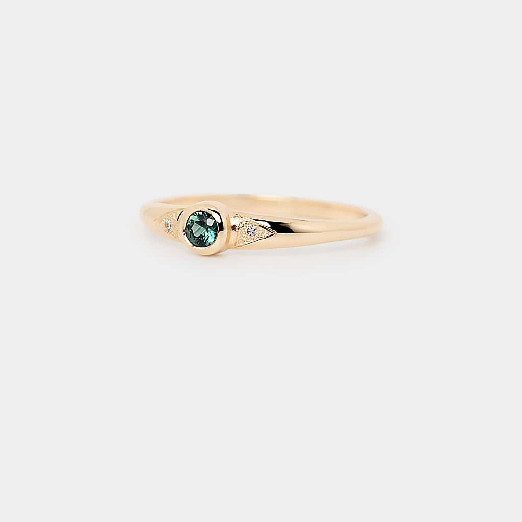 Teal Sapphire Ring, 9k Gold Teal Sapphire Ring, Australian Sapphire Jewelry, Teal Sapphire and Diamond Ring, 9k Gold Gemstone Jewelry.