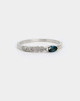 Meteorite Trail ring - teal sapphire white gold