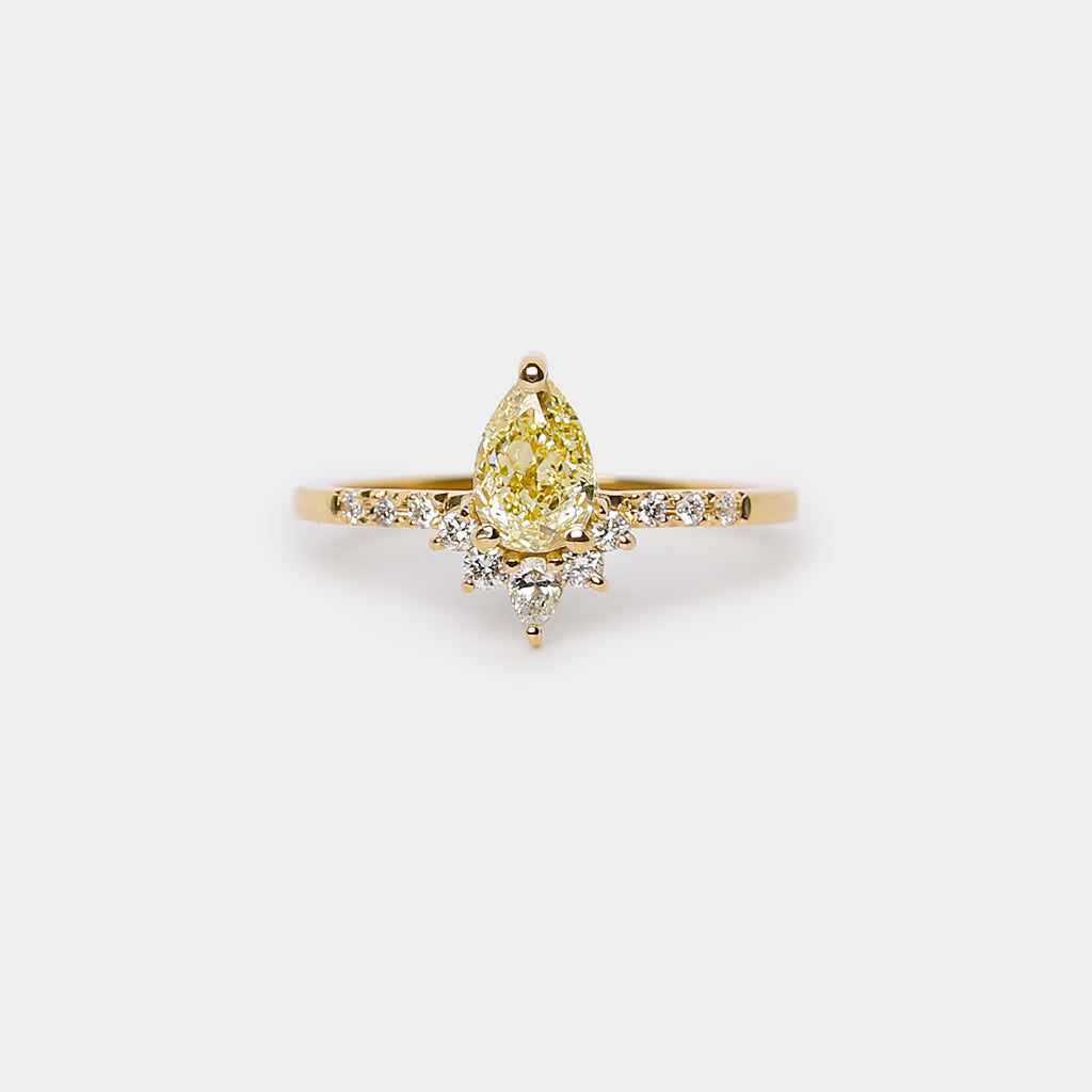 Sunburst Diamond ring - pear natural yellow diamond