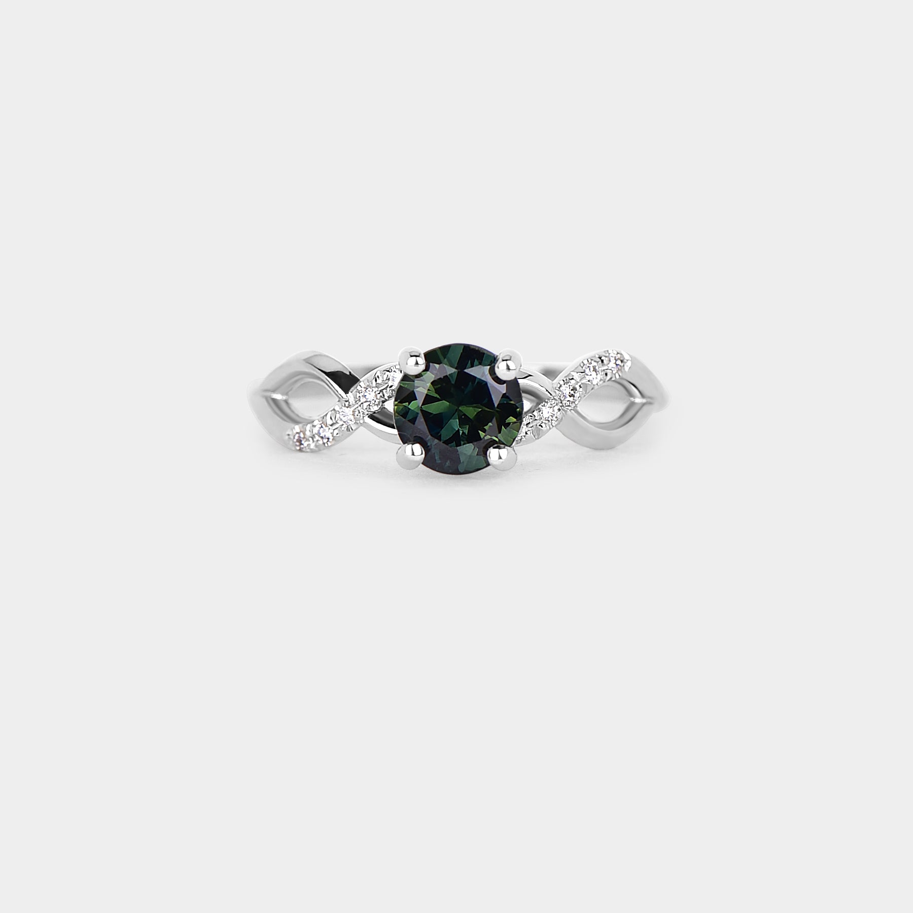 Infinity sapphire ring - 1.05ct round sapphire