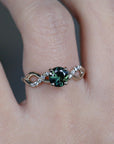 Infinity sapphire ring - 1.05ct round sapphire