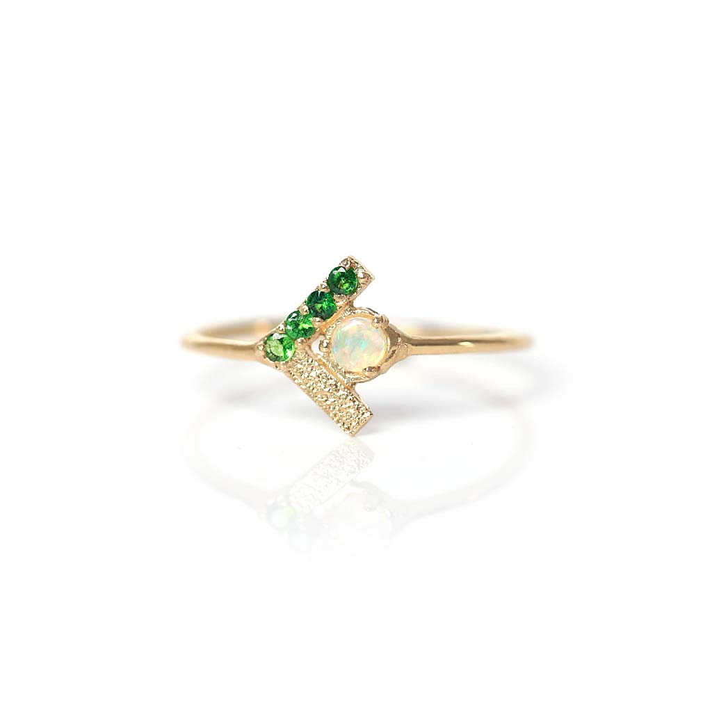 Arrow Ring - James & Irisa Jewellery